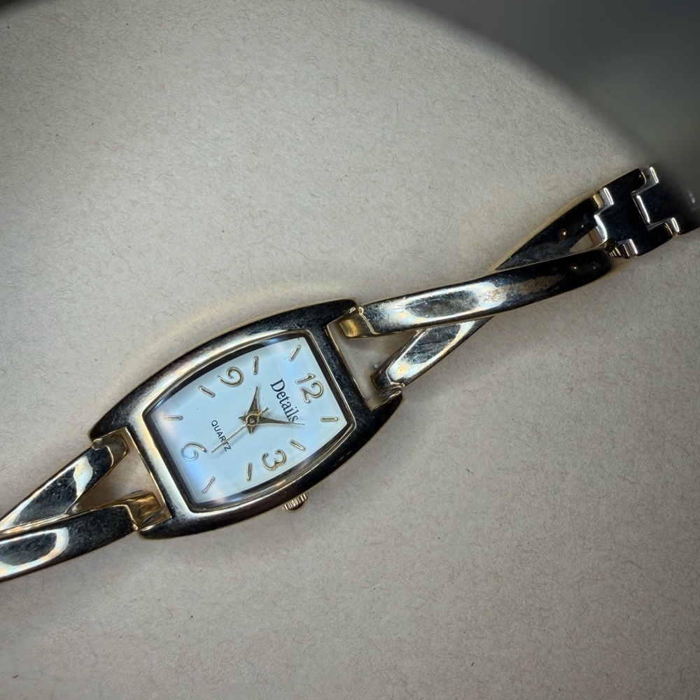 Details Intertwined Gold-Tone Watch - Picture 7 of 13